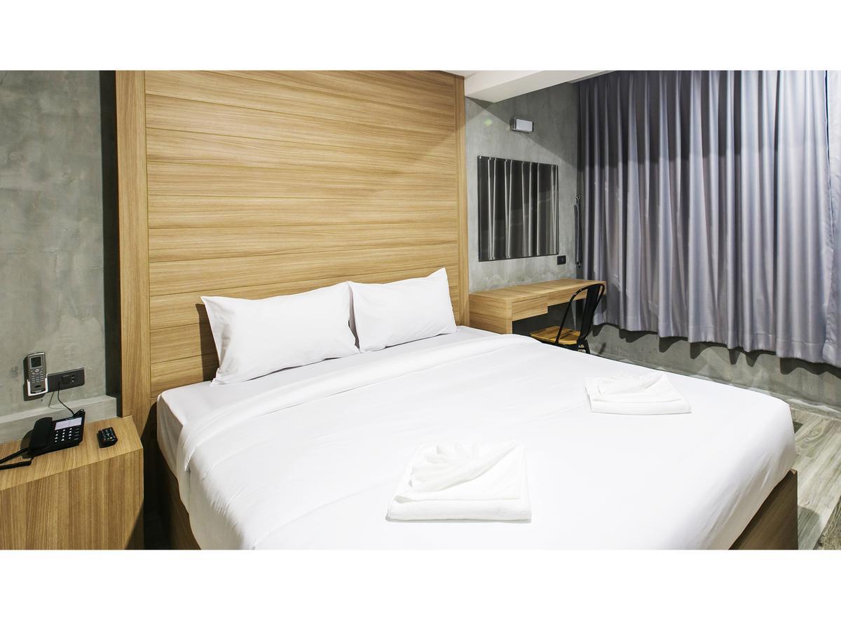 Happy Bou Jomtien Hotel Pattaya Exterior photo